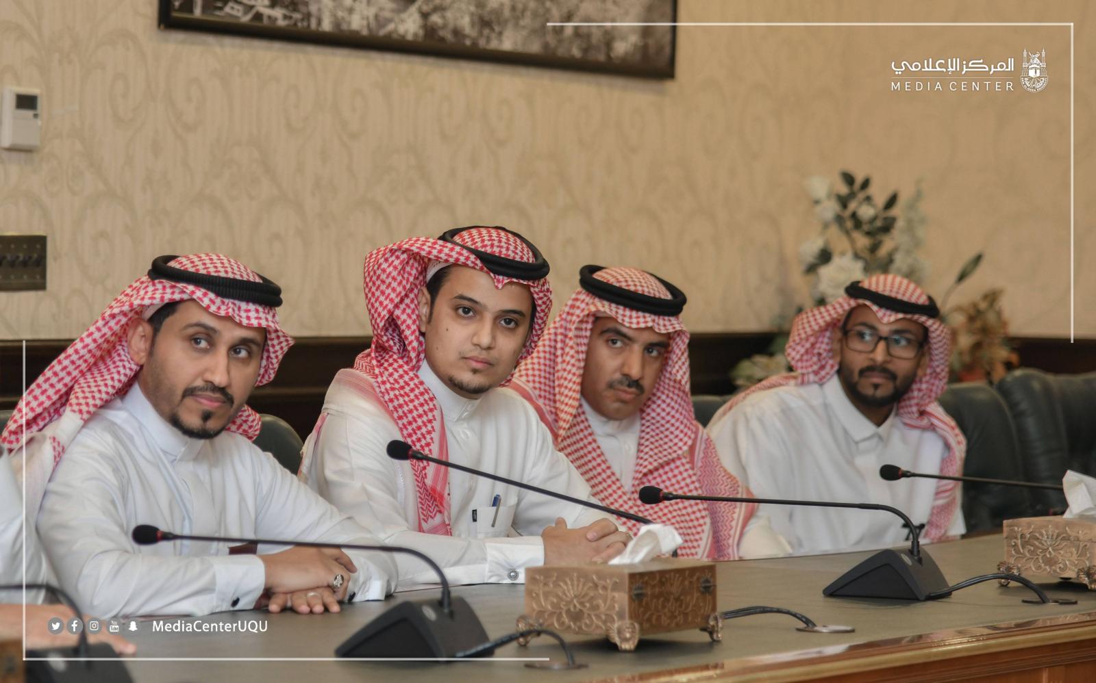 His Excellency the UQU President Honors Employees of the Legal Administration